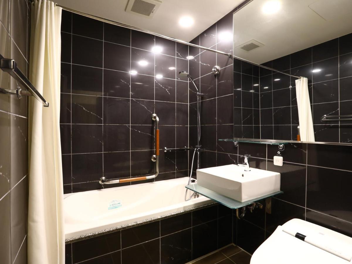 Apa Hotel Kodemmacho Ekimae Tokyo Ngoại thất bức ảnh